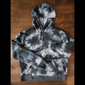 CHAMPION Tie Dye Hoodie. Size L.